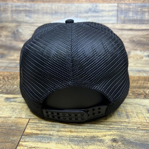 Universal Pictures Mens Trucker Hat Black Snapback Movie Production Company Cap - Picture 3 of 7